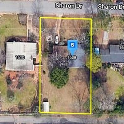 1608 Sharon Dr, Albany, GA 31707