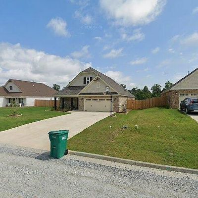 161 Quail Run Ave, Smiths Station, AL 36877