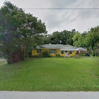 1665 Laura St, Clearwater, FL 33755