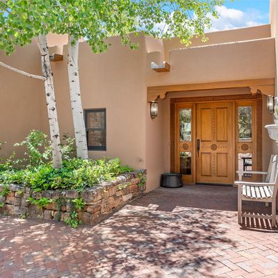 1677 Cerro Gordo Road #1, Santa Fe, NM 87501