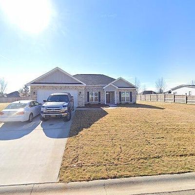 203 Gibson Cir, Kathleen, GA 31047