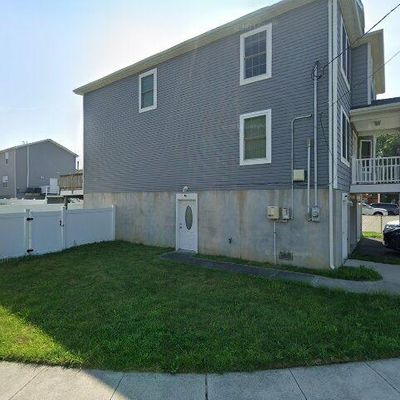 204 Beach St, Union Beach, NJ 07735