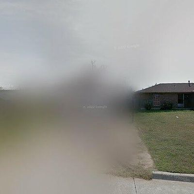 204 E Beam Ave, Yukon, OK 73099