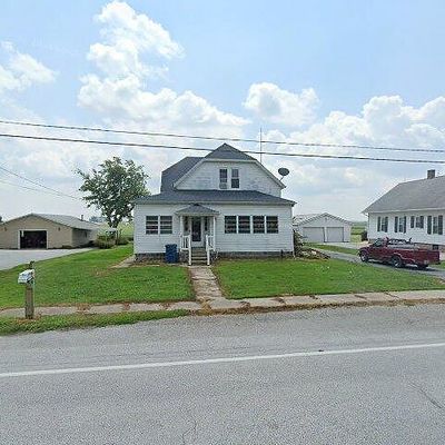 206 W. St. Louis St., Hoyleton, IL 62803