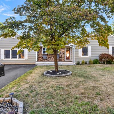 21 Blake Dr, Howell, NJ 07731