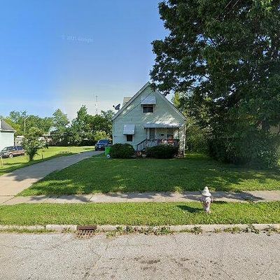 21015 North St, Euclid, OH 44117