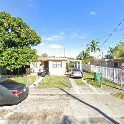 2141 Nw 57 Th St, Miami, FL 33142