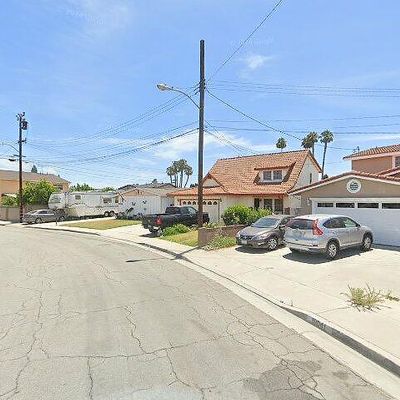 19049 Elaine Ave, Artesia, CA 90701