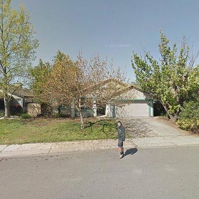 1922 Sleepy Dr, Yuba City, CA 95991