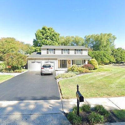 2 Pinehurst Ct, Trenton, NJ 08690