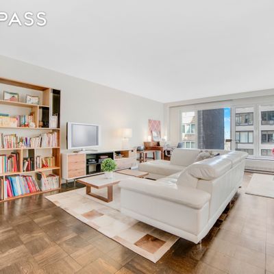 200 Central Park S #7 Q, New York, NY 10019