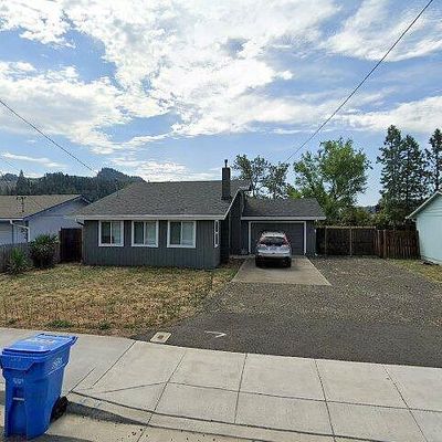 200 Valentine Ave, Sutherlin, OR 97479