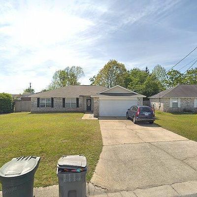 2006 Coral Reef Rd, Pensacola, FL 32506