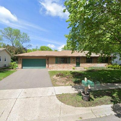 2343 Beam Ave, Saint Paul, MN 55109