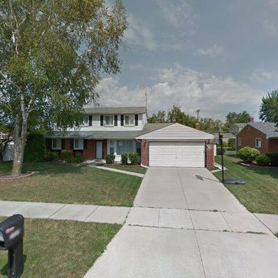 23685 Neil St, Clinton Township, MI 48035