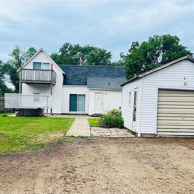 237 N Broadway, Alden, MN 56009