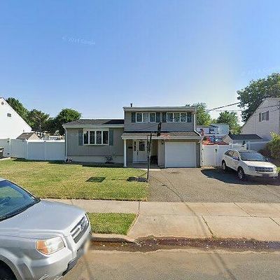 24 Albert Dr, Old Bridge, NJ 08857