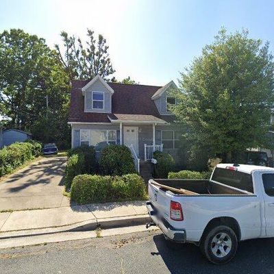 24 Right Elevator Dr, Middle River, MD 21220