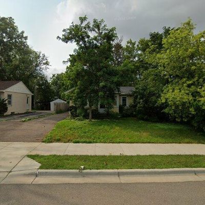 2405 7 Th Ave E, Saint Paul, MN 55109