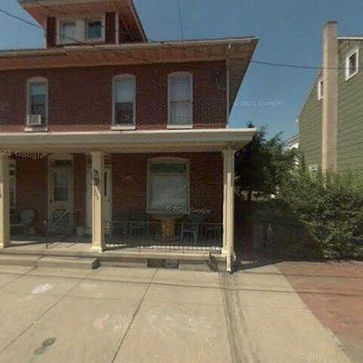 242 S 3 Rd St, Hamburg, PA 19526