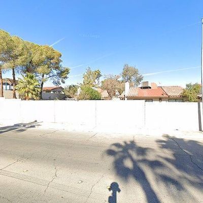 2457 Swan Ln, Las Vegas, NV 89121