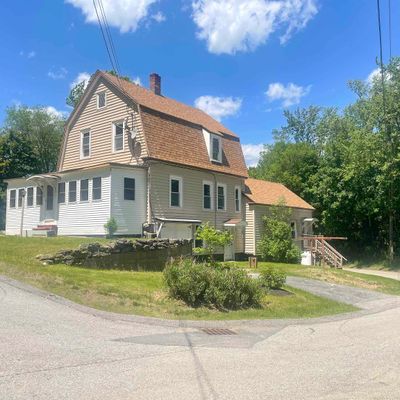 25 Hartford St, Claremont, NH 03743