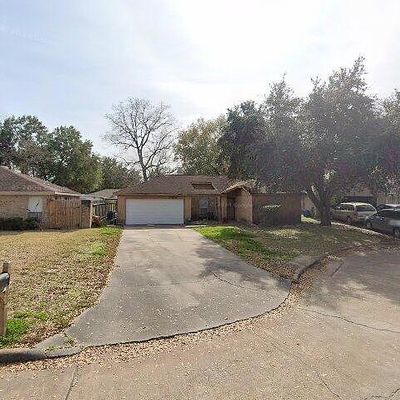 2506 Davis Ave, Rosenberg, TX 77471