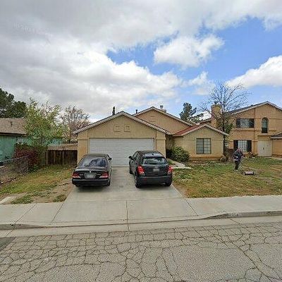 2545 Garnet Ln, Lancaster, CA 93535