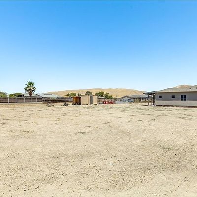 255 Archer Cir, Shandon, CA 93461