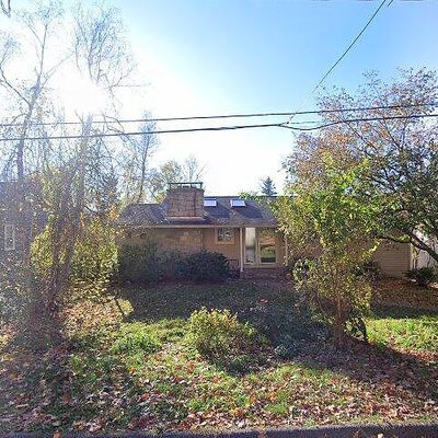 26 Twilight Ln, Brookfield, CT 06804