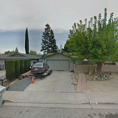 2242 S Fontana St, Visalia, CA 93277