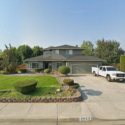 2253 Fancher Heights Blvd, East Wenatchee, WA 98802