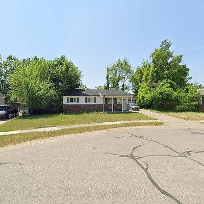 2300 Cedarcliff Dr, Ypsilanti, MI 48198