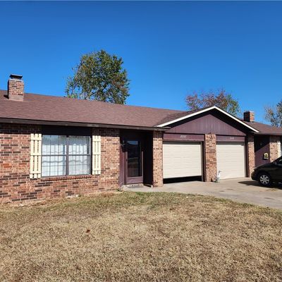 2305/2307 W Pecan Street, Rogers, AR 72758