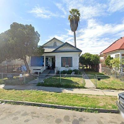 231 N Effie St, Fresno, CA 93701