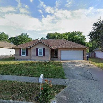 2859 W Cherokee St, Springfield, MO 65807