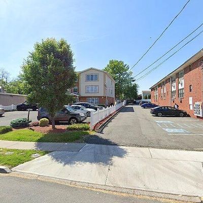 29 E Price St #6, Linden, NJ 07036