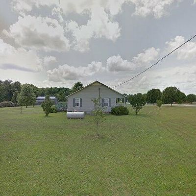 3 Samuel Ln, Loretto, TN 38469