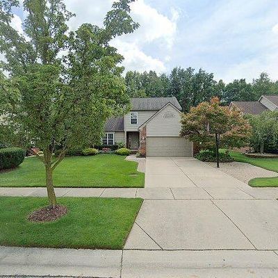 3003 Vixen Ct, Wixom, MI 48393