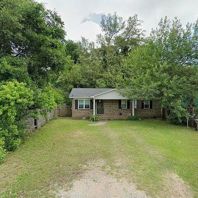 3004 Matthew Ln, Pensacola, FL 32505