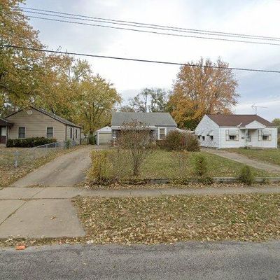 3005 W Antoinette St, Peoria, IL 61605