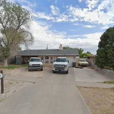 3006 Mountain View Dr, Carlsbad, NM 88220