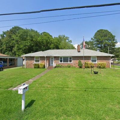 301 Charlotte Dr, Portsmouth, VA 23701