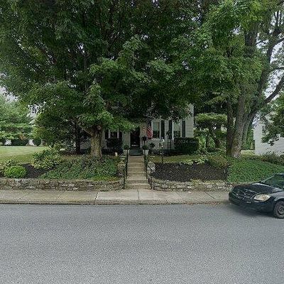 3012 N 4 Th St, Whitehall, PA 18052