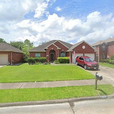 3019 Rolling Fog Dr, Friendswood, TX 77546