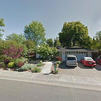 3030 Silverbell Rd, Chico, CA 95973