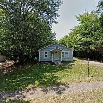 304 W Sumter St, Eatonton, GA 31024