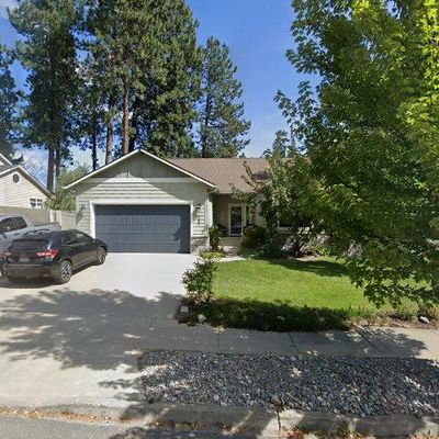 307 S Riverside Harbor Dr, Post Falls, ID 83854