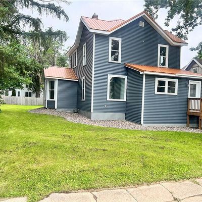 31 W Evans St, Rice Lake, WI 54868