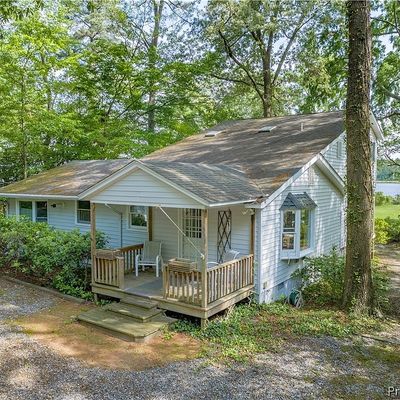 310 River Road Circle Circle, Saluda, VA 23149